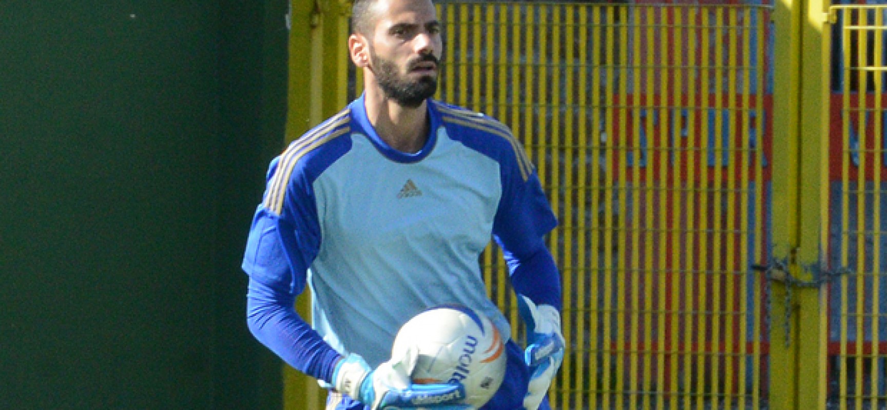 Apruzzese para due rigori e Paolacci firma il gol vittoria a Nuoro.