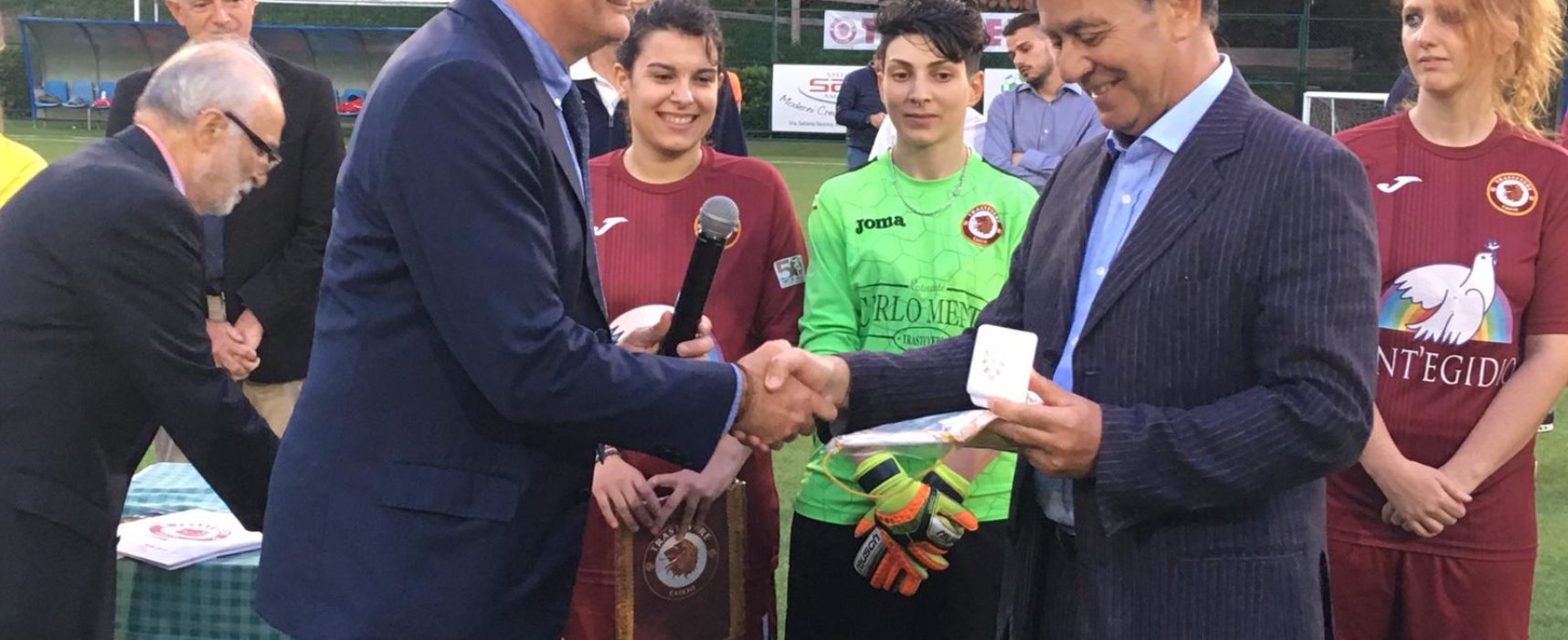 TRASTEVERE – CITTA’ DEL VATICANO, UN’AMICHEVOLE IN ROSA ALLO STADIUM.