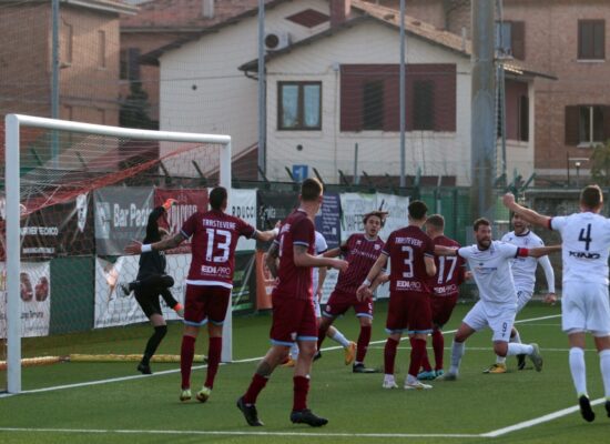 Vigor Senigallia-Trastevere 2-0